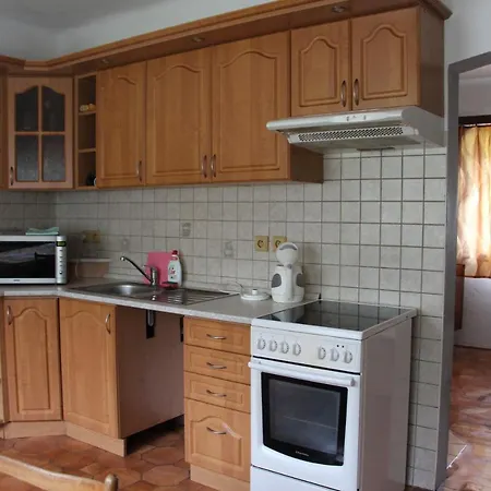 Feriehus Chlalupa Se Zahradou -